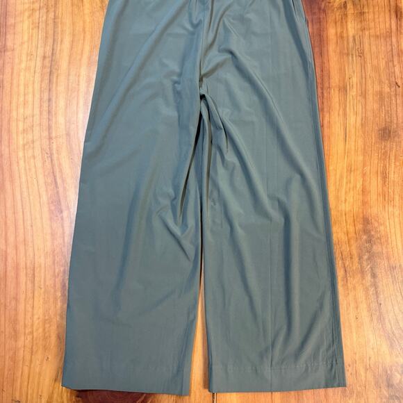 Athleta Brooklyn Jumpsuit Women's S Athletic Wide Polyester Career Business R11 - Picture 8 of 8